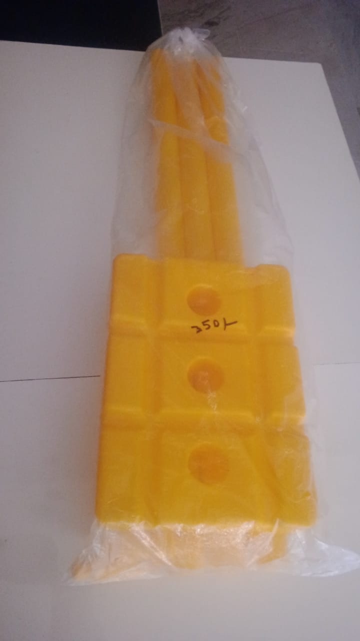 🏏 Uni Sport – Plastic Cricket Wicket